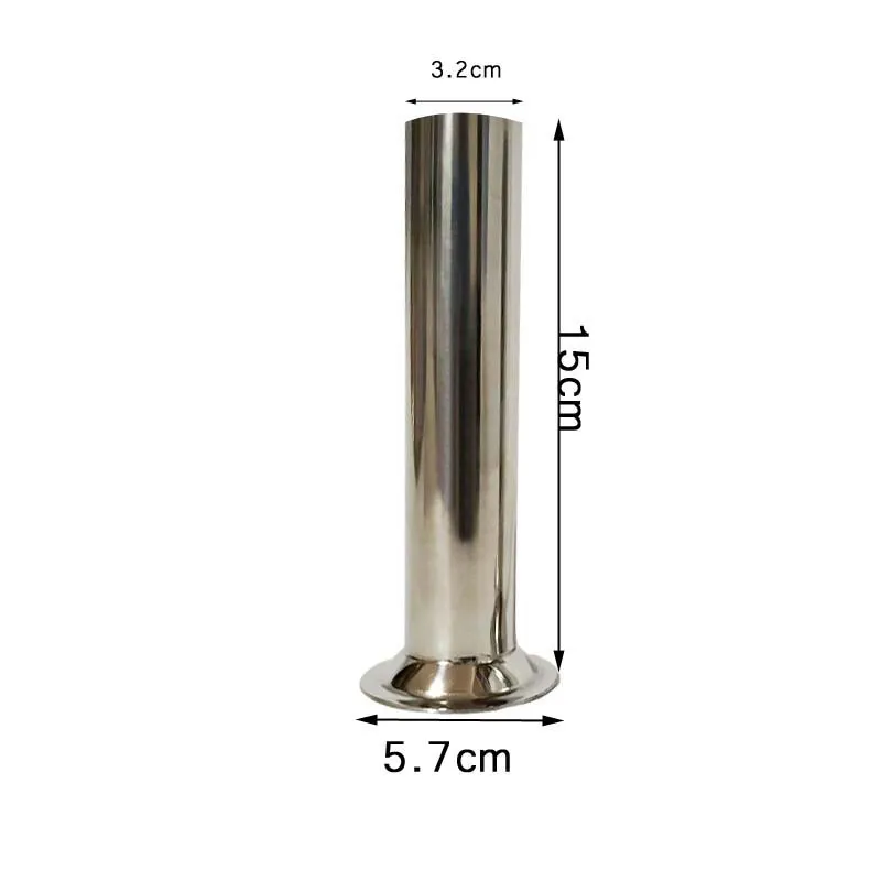 5.7cm x 3.2cm