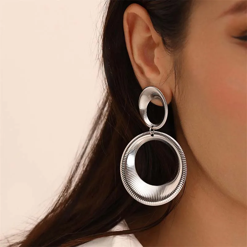 Dangle Earrings Vintage Metal Big Round Dangle Earrings for Women Exaggerated Gold Color Long Geometric Statement Earrings Jewelry 2025 New dangle earrings drop earrings long earrings golden earrings ear loops jewelry