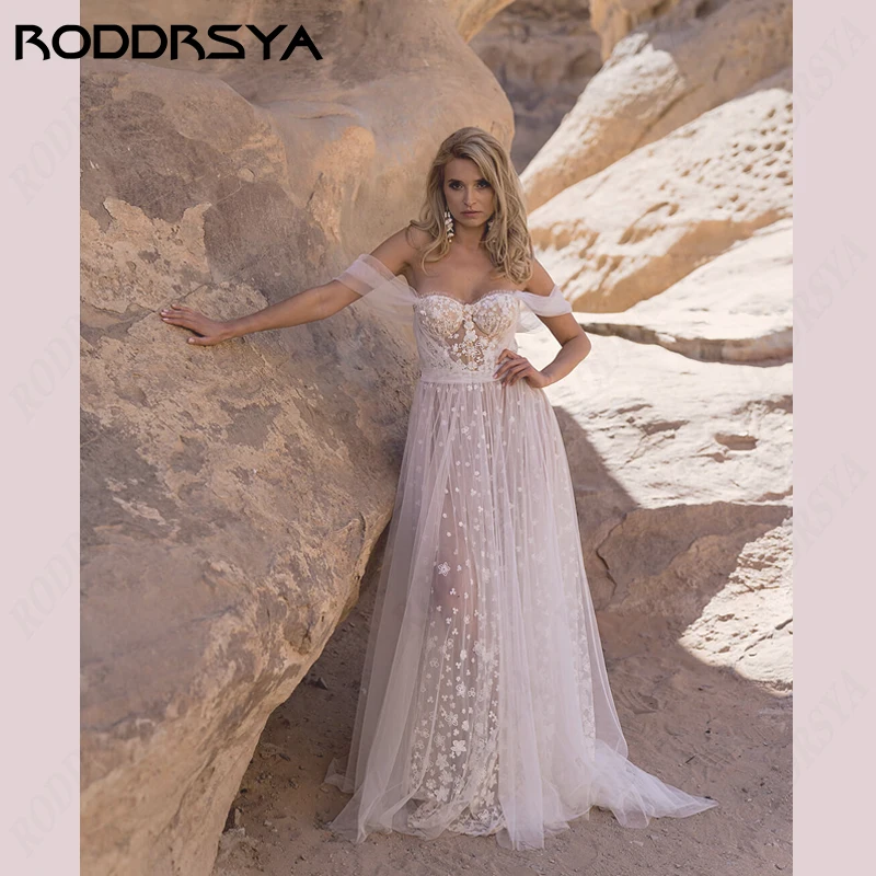 

RODDRSYA Princess Off Shoulder Wedding Dress Lace Appliques Sweep Train Robe De Mariée Beach Boho Tulle Sleeveless Bridal Gowns