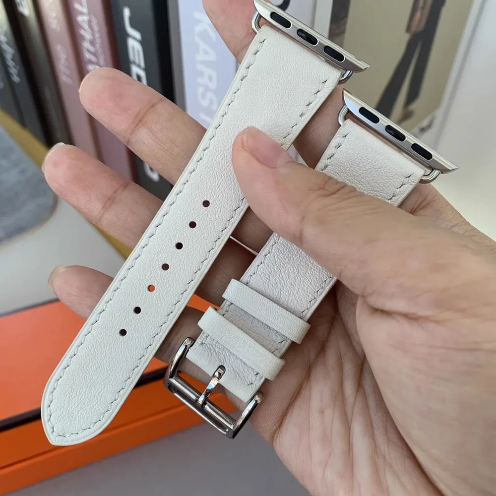 Elegant Leather Strap for Apple Watch - Business Bracelet Edition