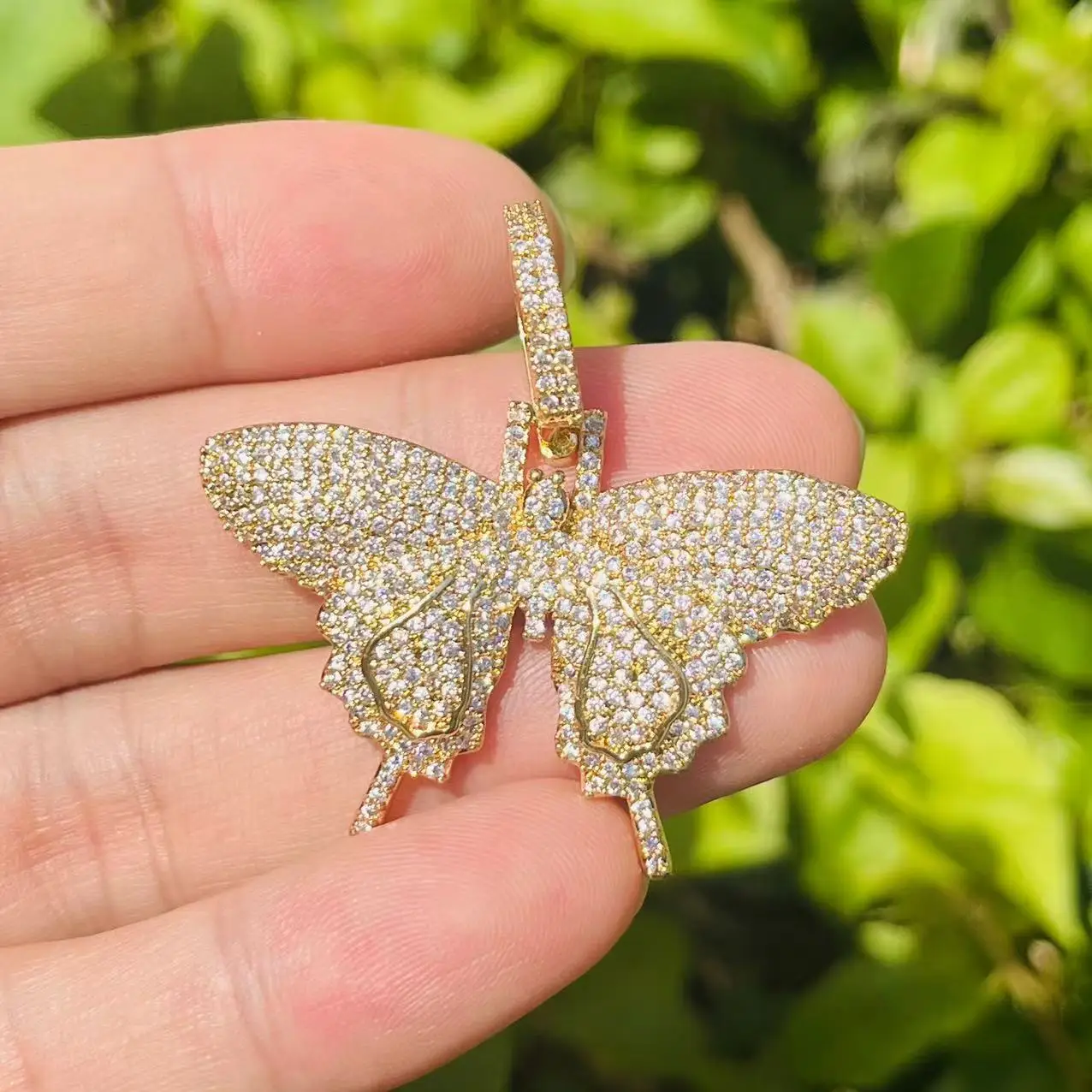 BronaGrand 50-Piece Butterfly Charms - Alloy Insect Pendants For DIY Jewelry Making (5 Colors)