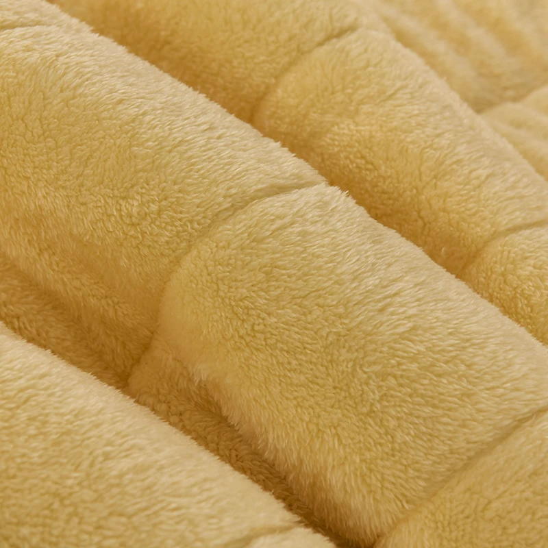 Three-Layer Cozy Soft Plush Winter Blanket - Thickened Milk Velvet for Warmth and Comfort