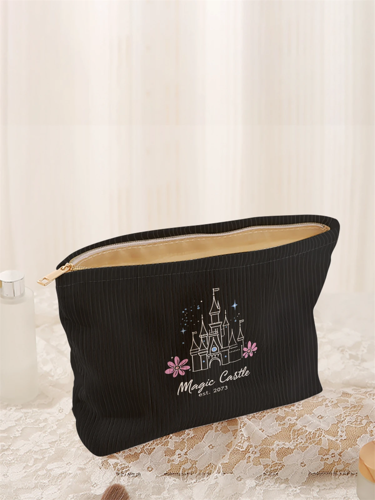 1 castle patterned corduroy makeup bag, lightweight zipper makeup storage box, multifunctional bag with lining