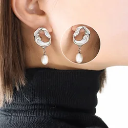 Elegant Vintage Gold - Plated Pearl Pendant Earrings (Silver)