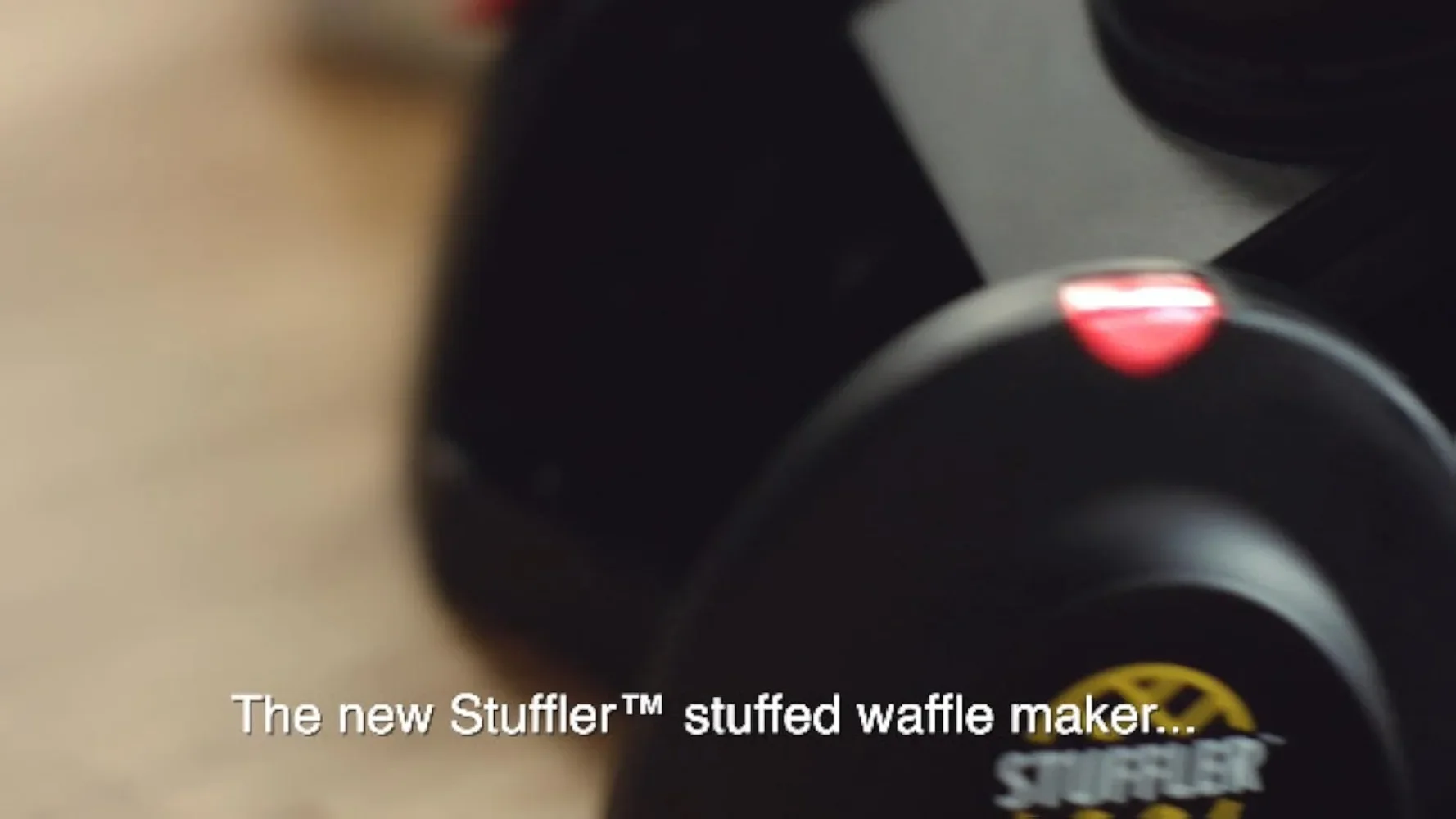 Presto 03512 Stuffler Stuffed Waffle Maker, Belgian, Large, Black 6