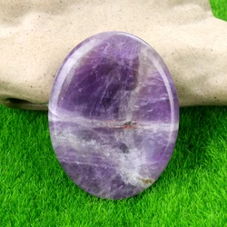 Oval Quartz Healing Crystal Worry Stone for Meditation and Chakra Energy Therapy (Amethyst)