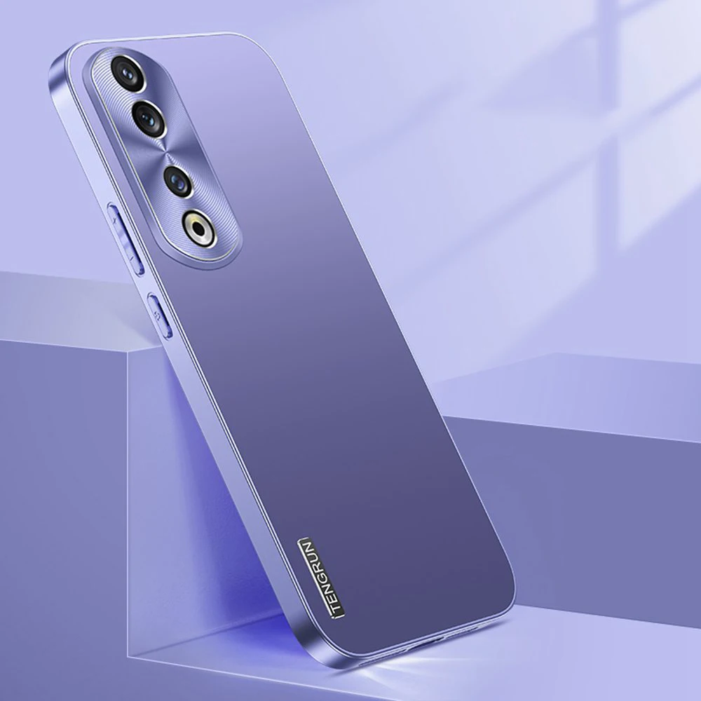 Sleek Ultra-Thin Plastic Case with Aluminum Lens Protection