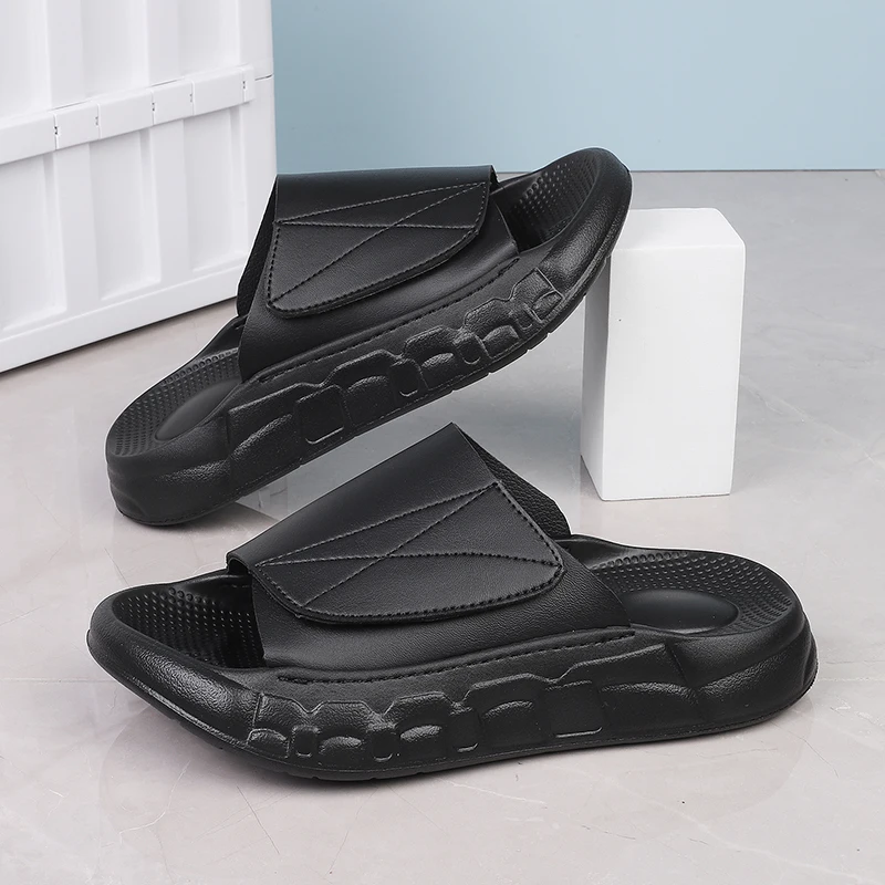 Slippers Men Wear-Resistant Outdoor Non-slip Comfortable Fashion Lightweight Platform Mens Shoes Summer Main Pantuflas Hombre