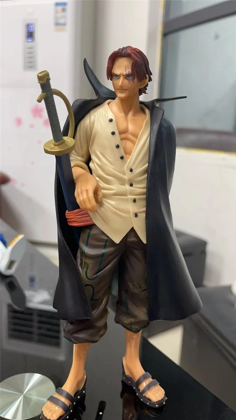 Action Figure Shanks Master Stars One Piece Banpresto 26cm