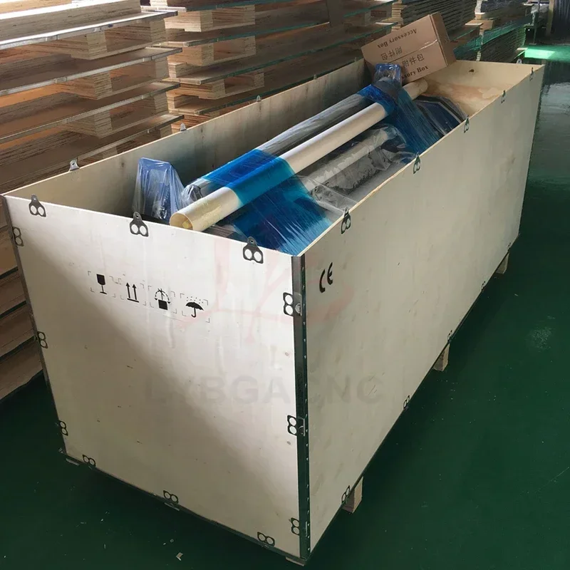 자동 고속 뜨겁고 차가운 라미네이팅 기계, 1600mm, 영어 버전, 4개의 롤러 콜드 라미네이터, 롤링 기계, 필름