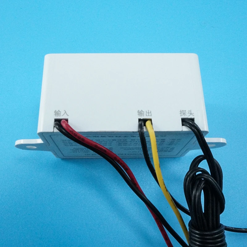 12V 120W XH-W3001 Microcomputer Digital Display Temperature Controller Intelligent Electronic Digital Display Temperature Switch
