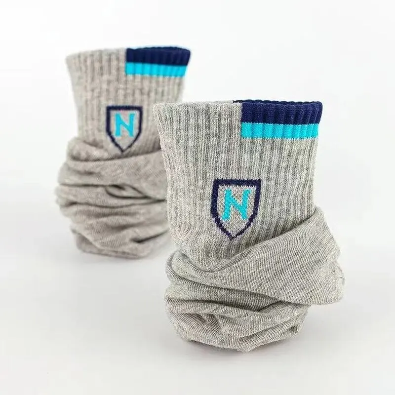 Men's Medium Length All-Season Fashion Sports Socks with Letter Pattern (Multiple Pairs Available)