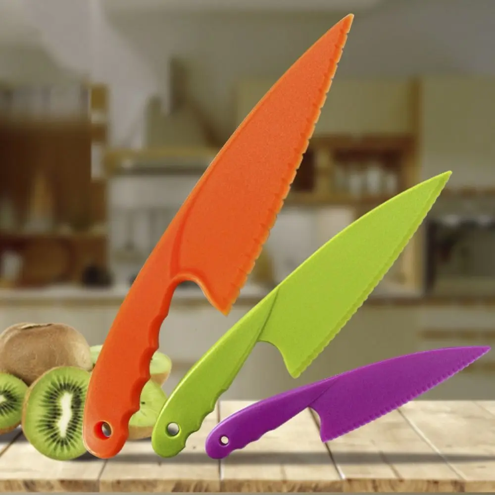 3 PCs Kids Kitchen Knife Plastic Fruit Safe Toy Knives Bread Lettuce Salad kitchen knife,vegetable slicer,fruit slicer,fruit knife