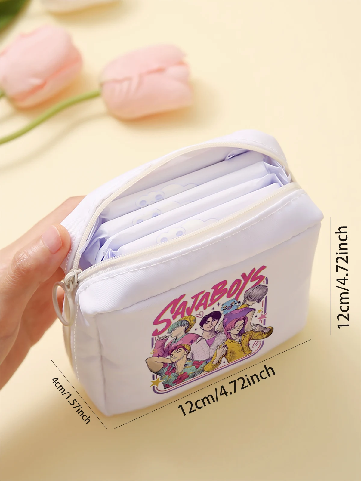 Cartoon pattern printed sanitary napkin storage bag, women's lightweight tissue bag, sanitary tissue bag