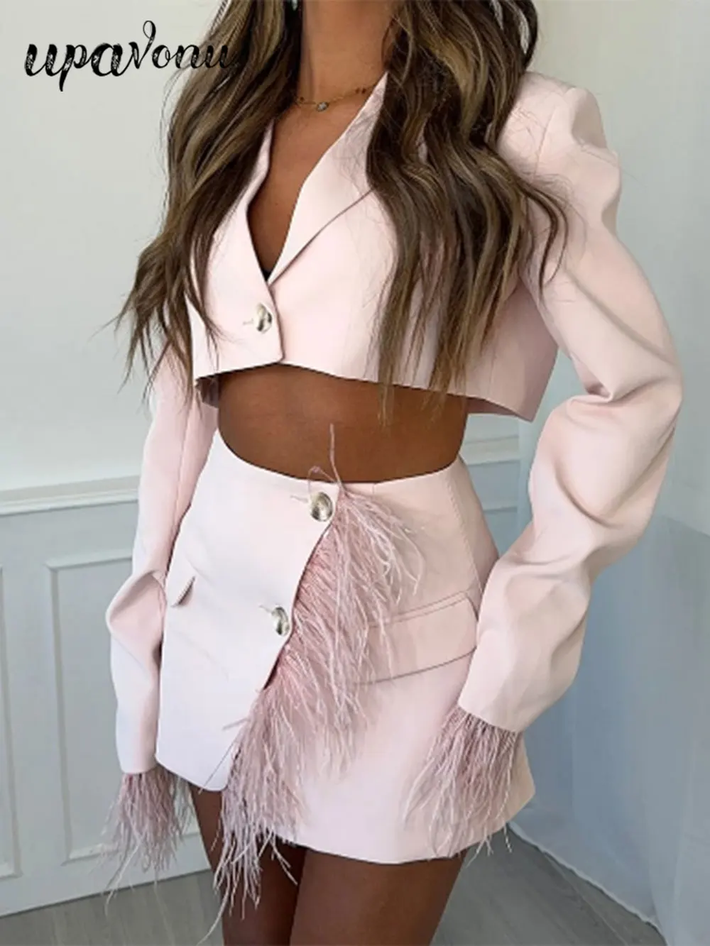 

Пикантный женский костюм, пальто + флип-воротник с длинным рукавом, короткий костюм с перьями, пальто + Асимметричная мини-юбка, комплект из двух предметов