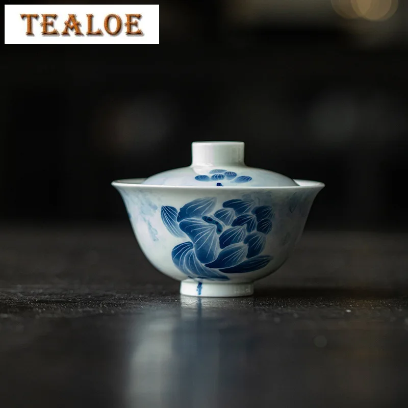 110ml Hand Drawn Lotus Cover Bowl Blue and White Porcelain Art Gaiwan Traditional Anti Scald Tea Tureen Tea Brewing Cafes Gifts