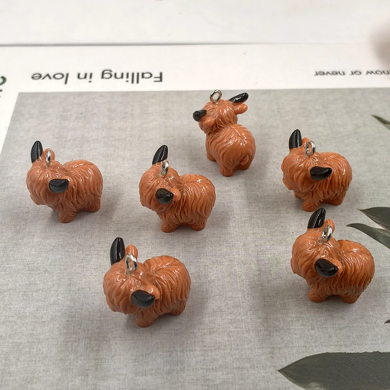 10pcs 하이랜드 암소 참 레진 펜던트 DIY 쥬얼리 귀걸이 팔찌 목걸이 키체인 선물 장식 만들기 용품 C1110