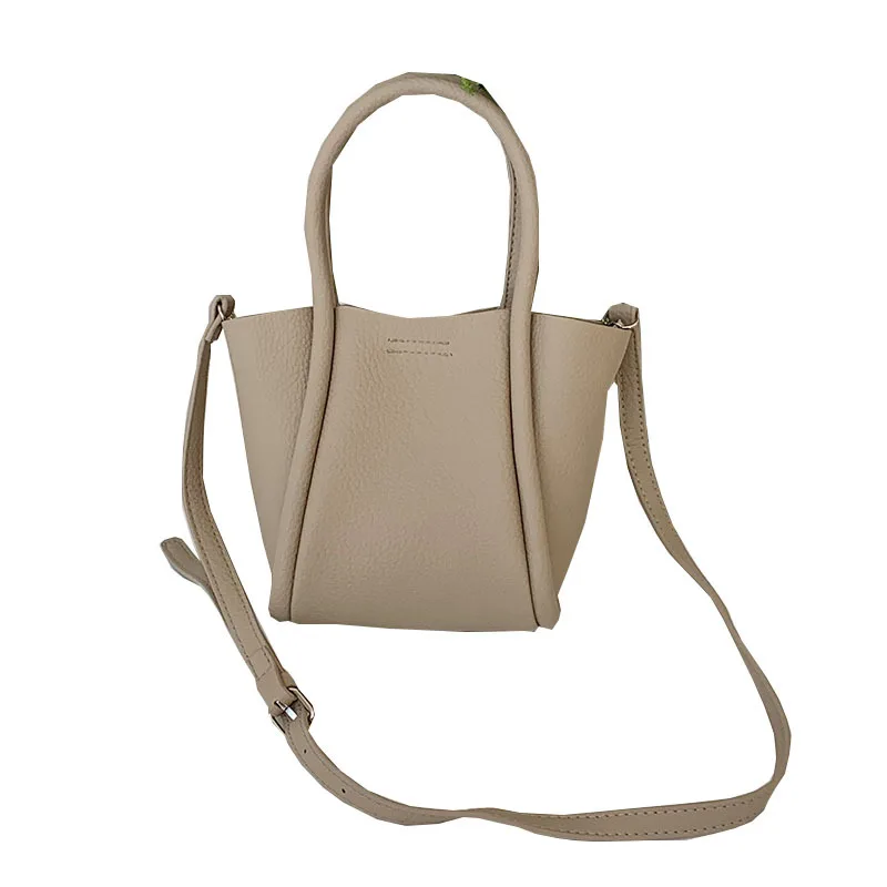 2023 New Korean Style Tote Bag for Women, Durable and Elegant Water Bucket Bag for Work and Motherhood