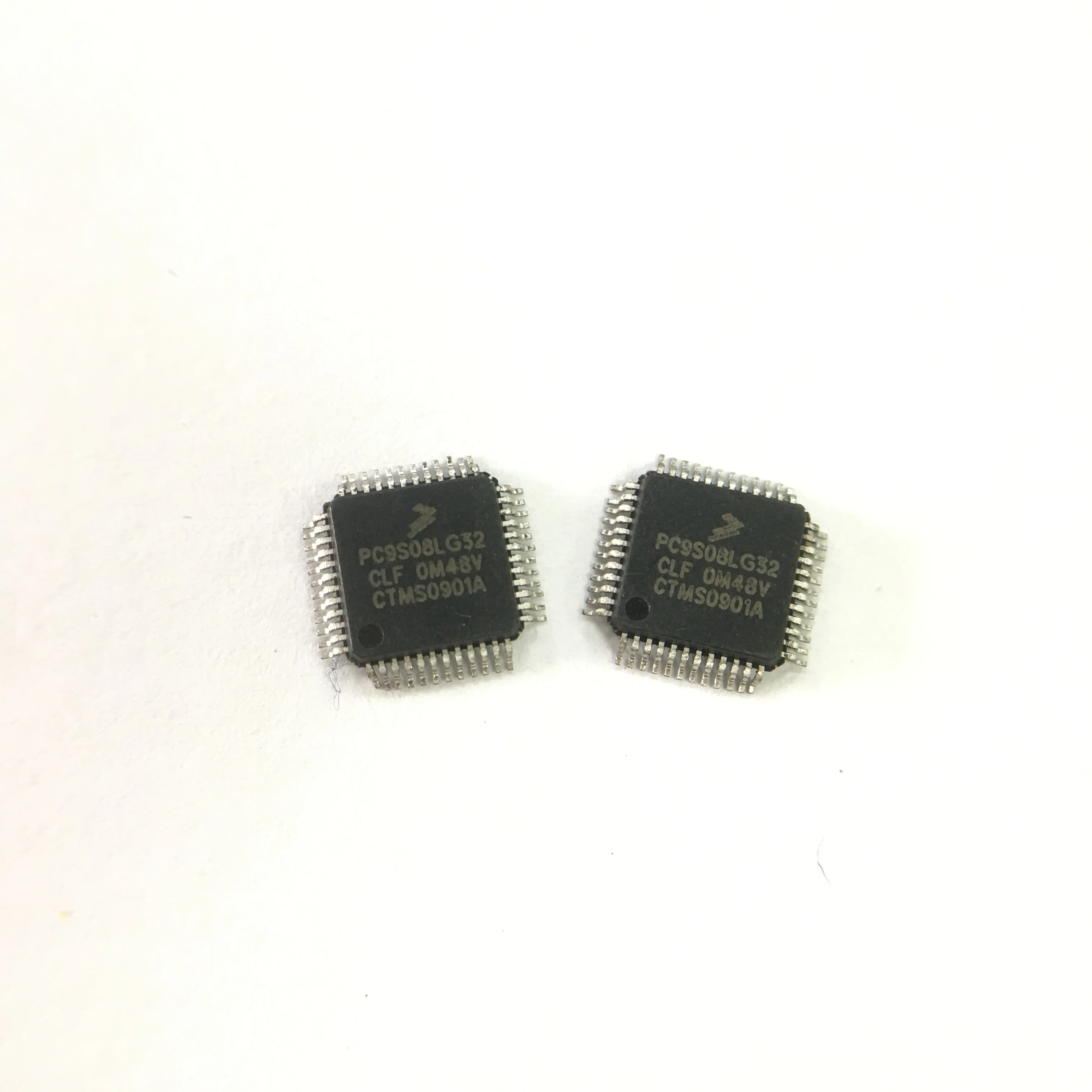 

Mc9s08lg32clf 8-Bit, Flash, 40Mhz, Microcontroller, Pqfp48, 7 X 7 Mm, 1.40 MM Height, 0.50 MM Pitch, New Original In Stock