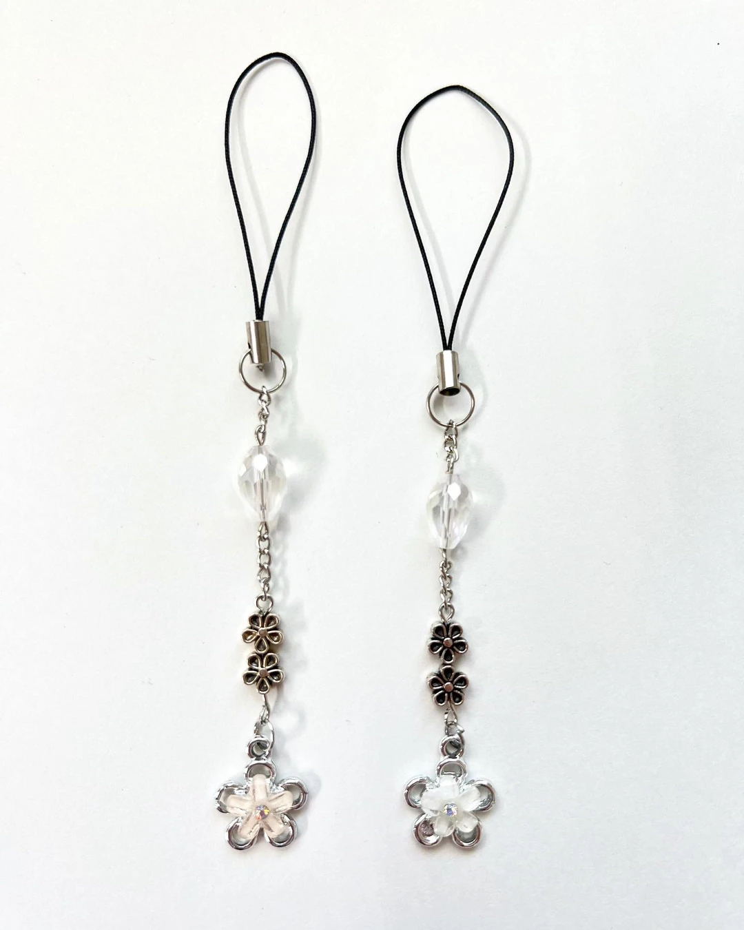 

Handmade 1 set of phone charms SAWAKO cottagecore phone charms