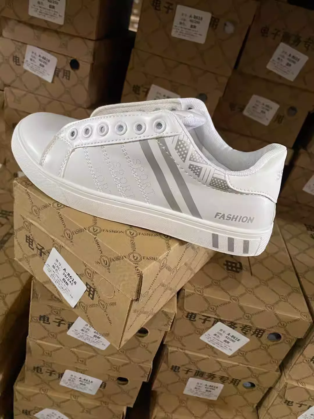 أحذية رجالية مسطحة أحذية رياضية رجالية فاخرة ربيع...