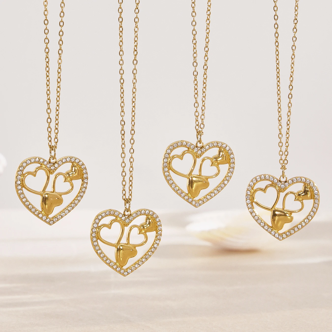 Mode Frauen Edelstahl Halskette Carving Herz Klassische Einfache Design Casual Kragen Kette Charme Schmuck – Detail 9