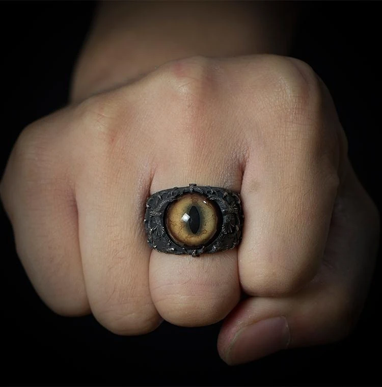 New 2023 Vintage Fashion Devil's Eye Ring Hip-hop Punk Open Ring Banquet Jewelry Accessories Gift