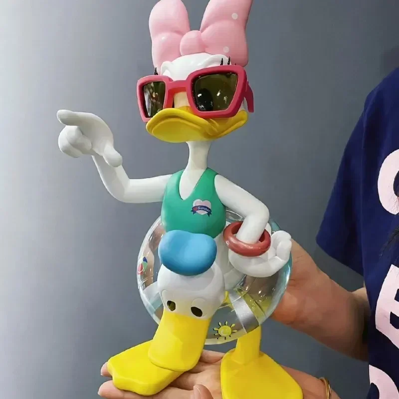 

Disney Micky And Friends Daisy Duck Swimming Circle Collection Model Garage Kit Trend Toys Cartoon Desktop Decorative Ornaments