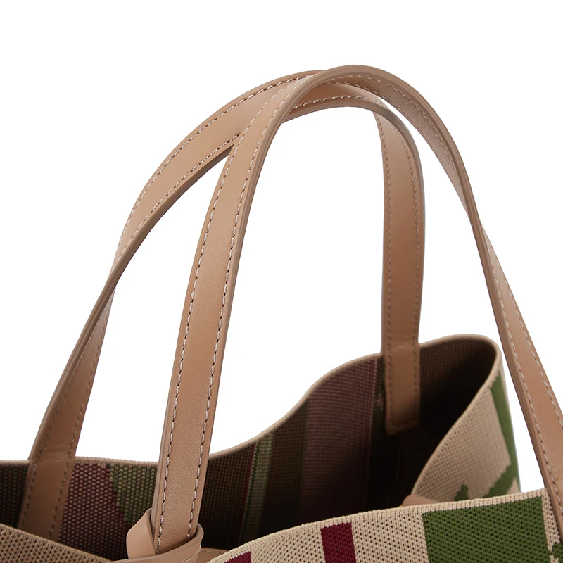 Fashionable Retro Design New Women's Handbag Women's Business Office Vacation Travel Large Capacity Handbag