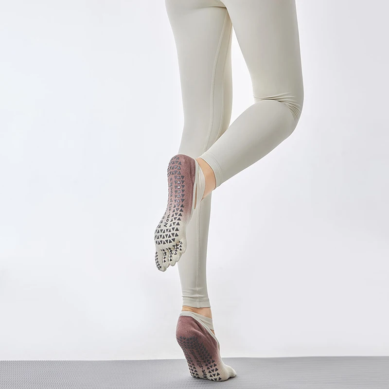 Gradient Yoga Socks Professional Dispensing Anti-Skid Socks Women'S Five-Finger Socks Sports Socks Fitness Jump Pu Lati Socks 7 S29a551616d53487196fb3936f67a62925