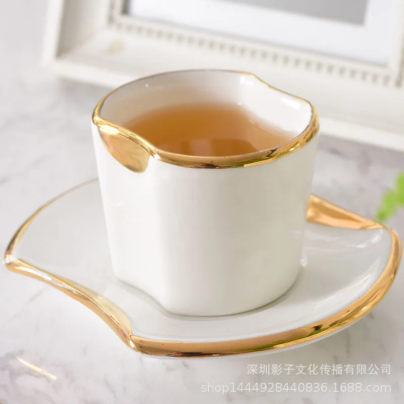 Set di stoviglie occidentali per uso domestico Piatti completi Ciotole Posate per sala da pranzo e cucina in famiglia