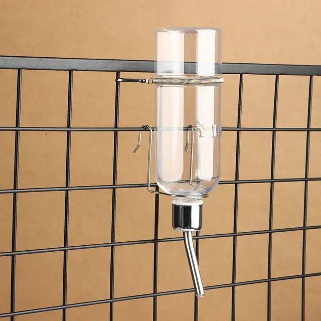 Automatic Water Bottle for Small Animals 2