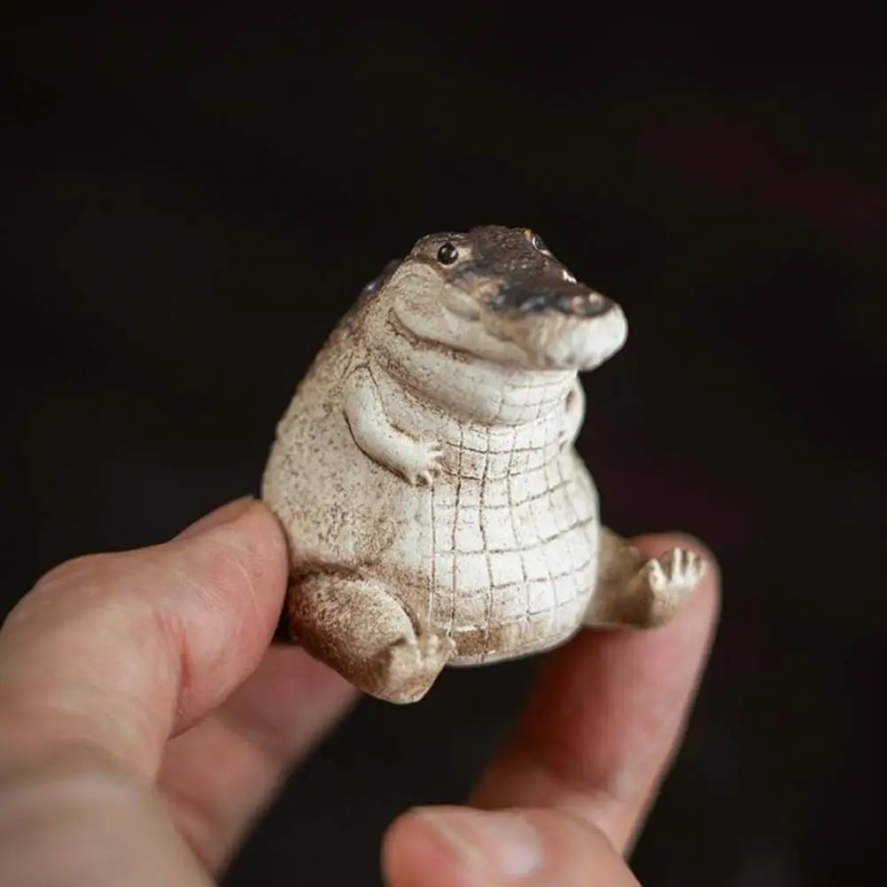 Tea Pet Purple Clay Handmade Crocodile Tea Figurine Household Supply Fine Workmanship Decorative tea pet ornaments