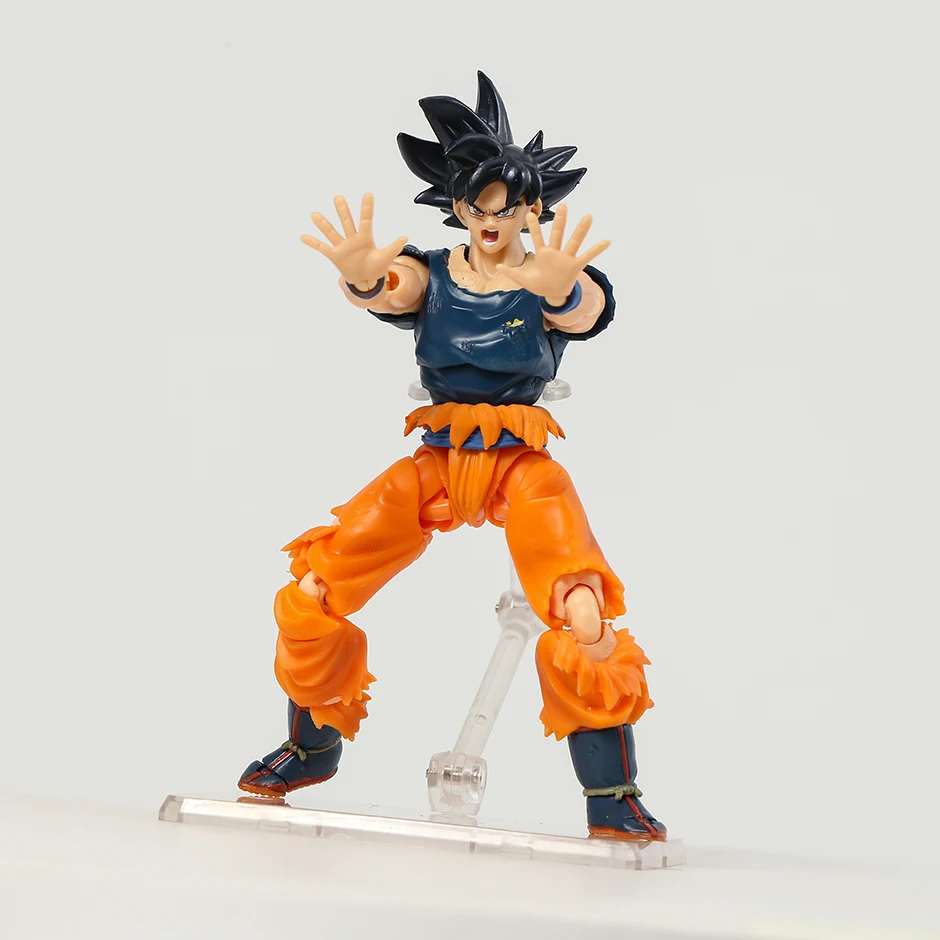 S29acfc78804c430981c6a24e3cf6949c6 - Dragon Ball Figure