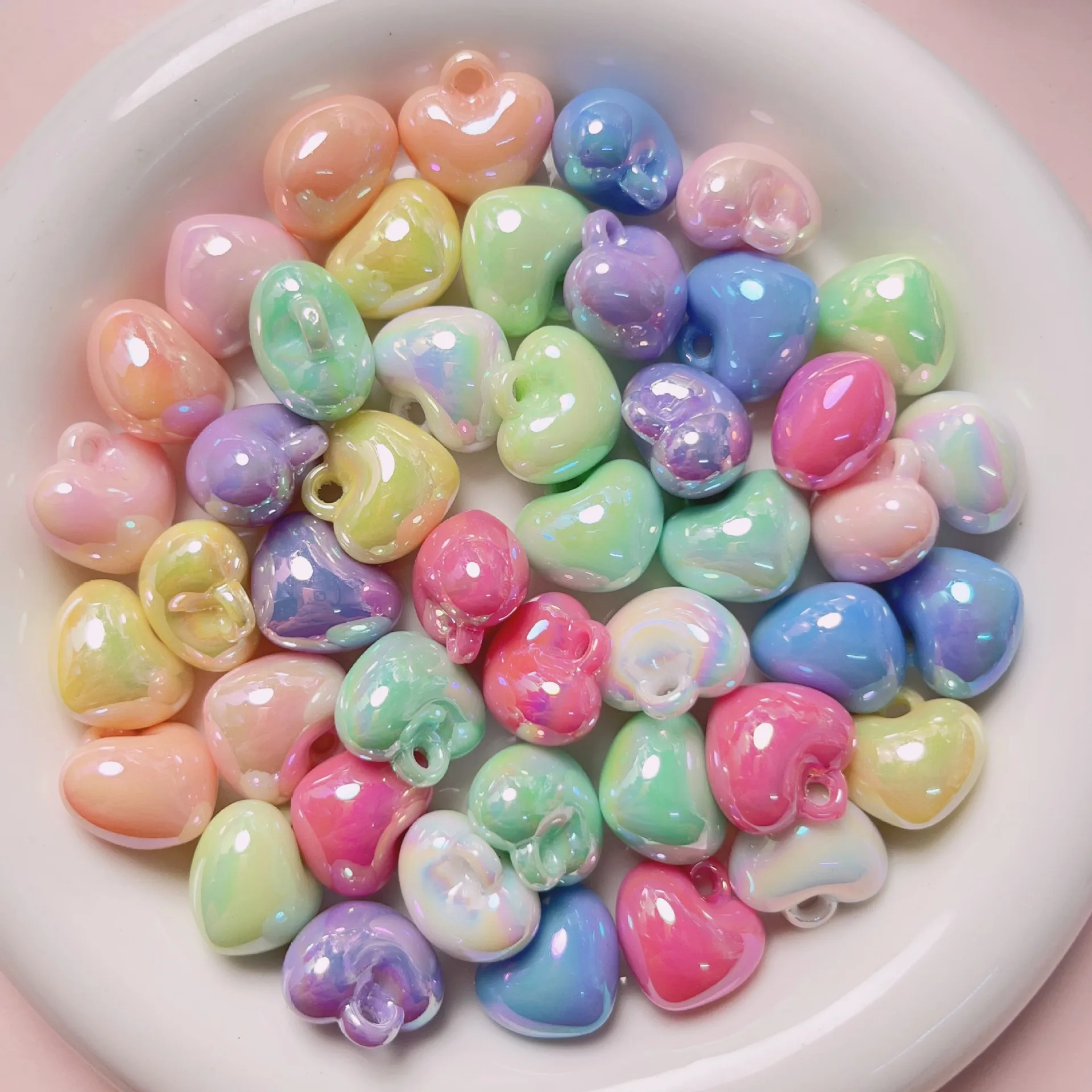 

Wholesale 100pcs 18mm AB Spring Pastel Colors Love heart ShapeAcrylic Jewelry Beads Ornament Accessories Material Necklace Charm