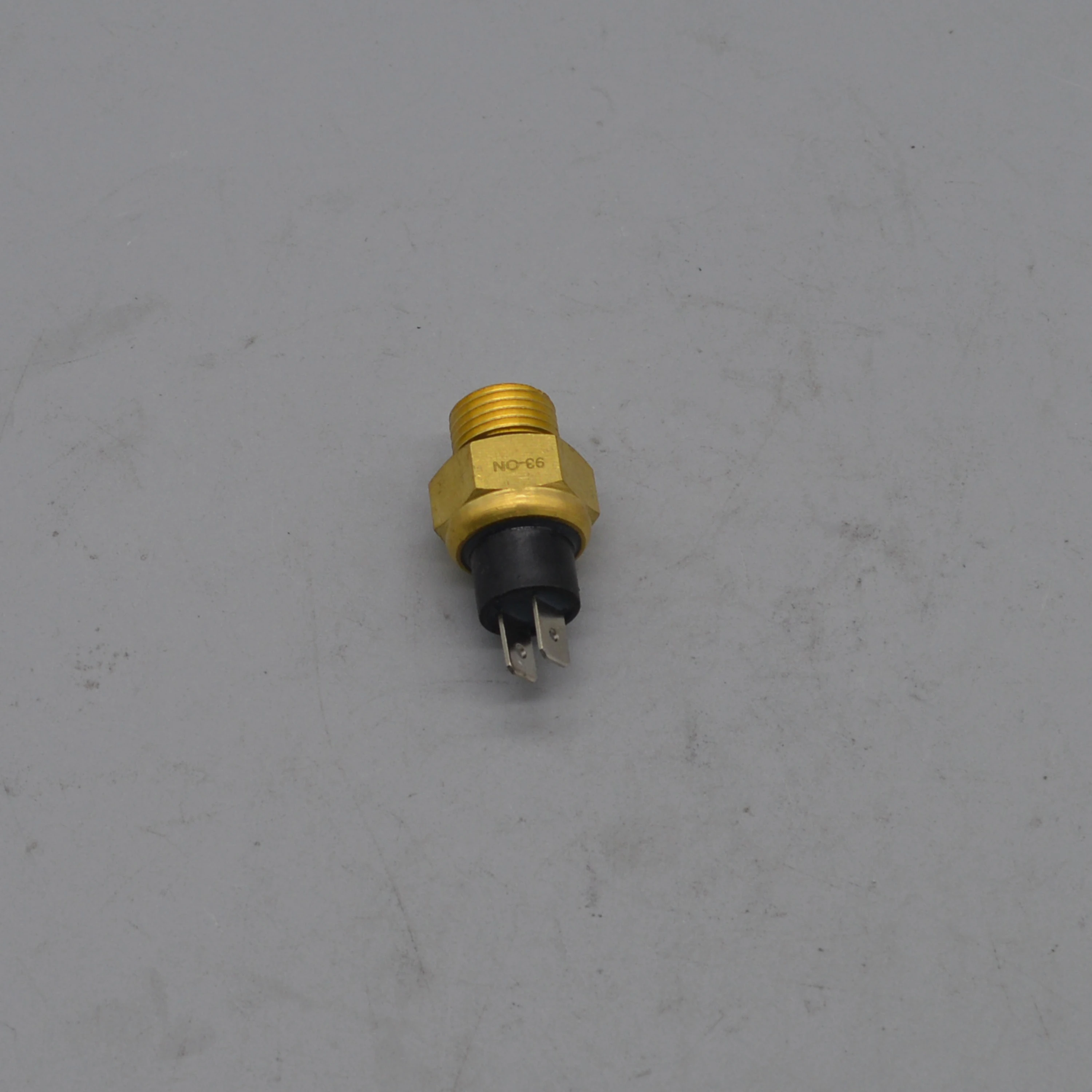 Engine thermostat temperature switch for QJIANG keeway benelli silverblade silver blade 250cc BJ250T-8 scooter accessories