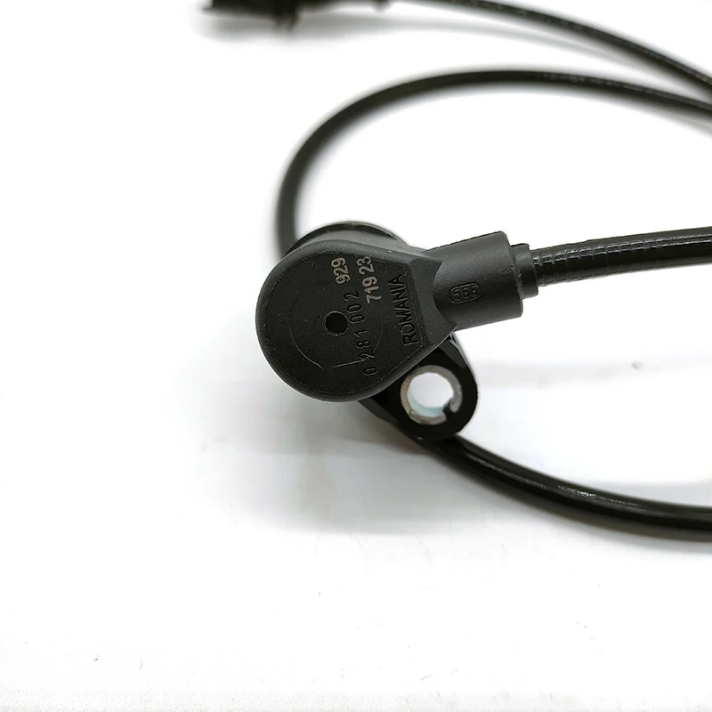 えむ Amazon.com: Crankshaft Position Sensor 0281002929 0281002807