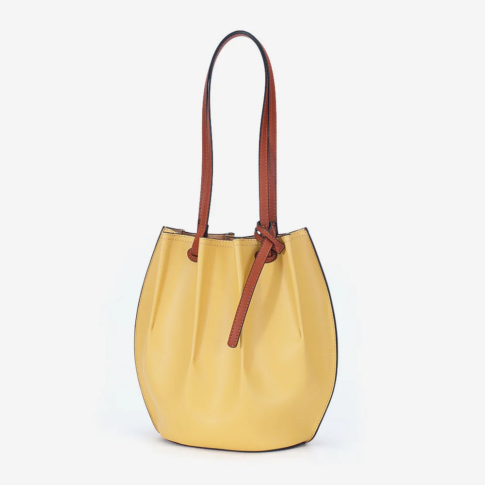 

Original leather cowhide women's bag bucket bag Contrast color Large capacity vegetable basket bag Handle shoulder bag