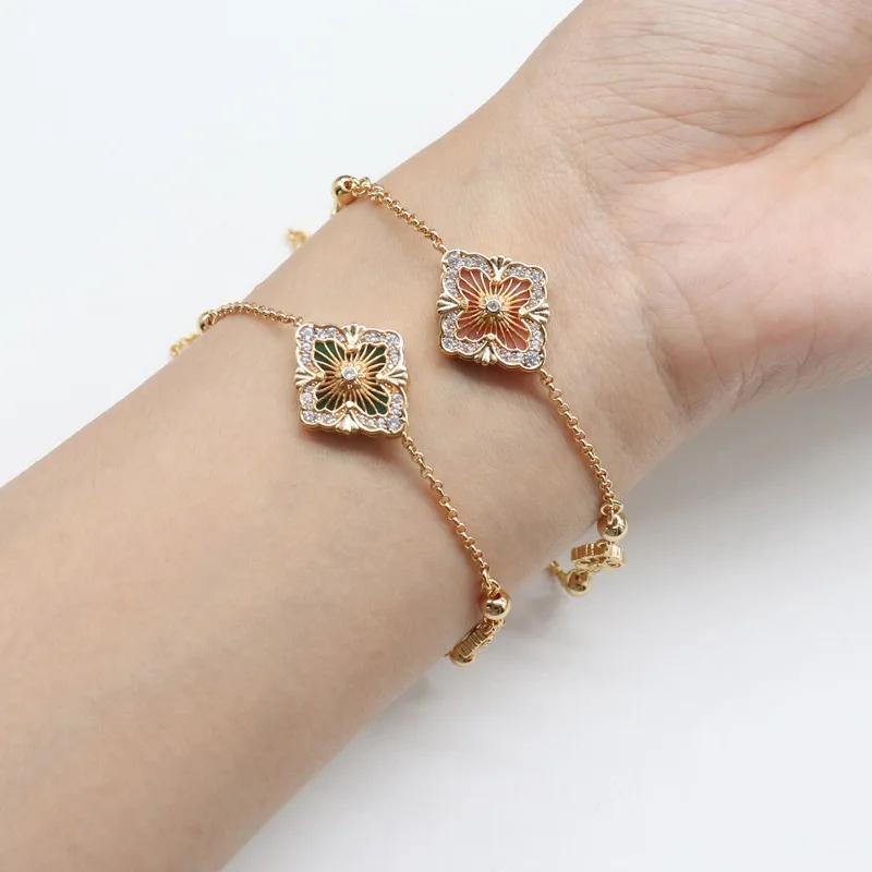 

White Sea Bracelet 18k Gold Plated Natural Stone Four-Leaf Flower Bracelets for Women Gift