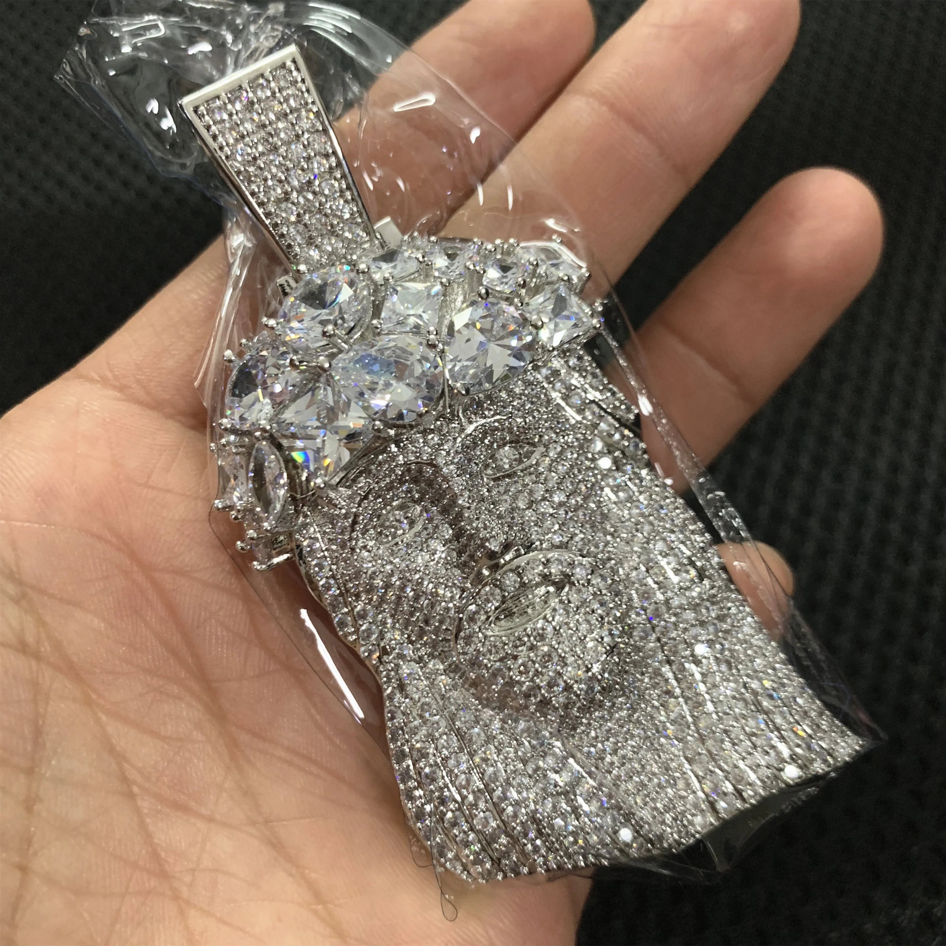

14k Gold Plated Hip Hop Diamond Iced Out Large Size Jesus Piece Pendant For Men