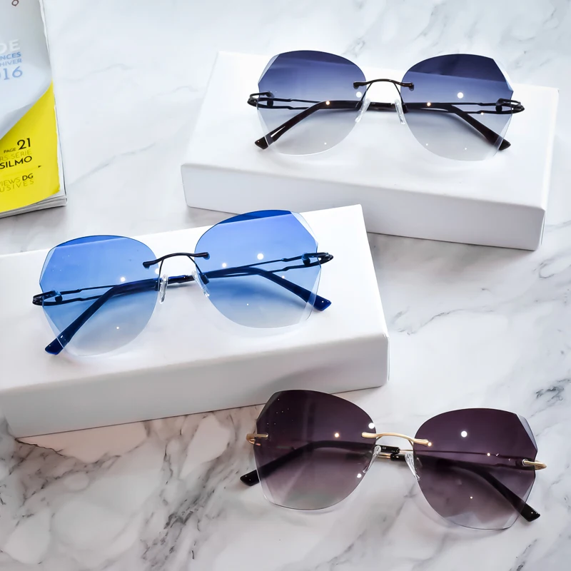 

DOISYER 2020 new sunglasses pc lens women gradient rainbow colored sunglasses famous designer new products hot selling sunglasse