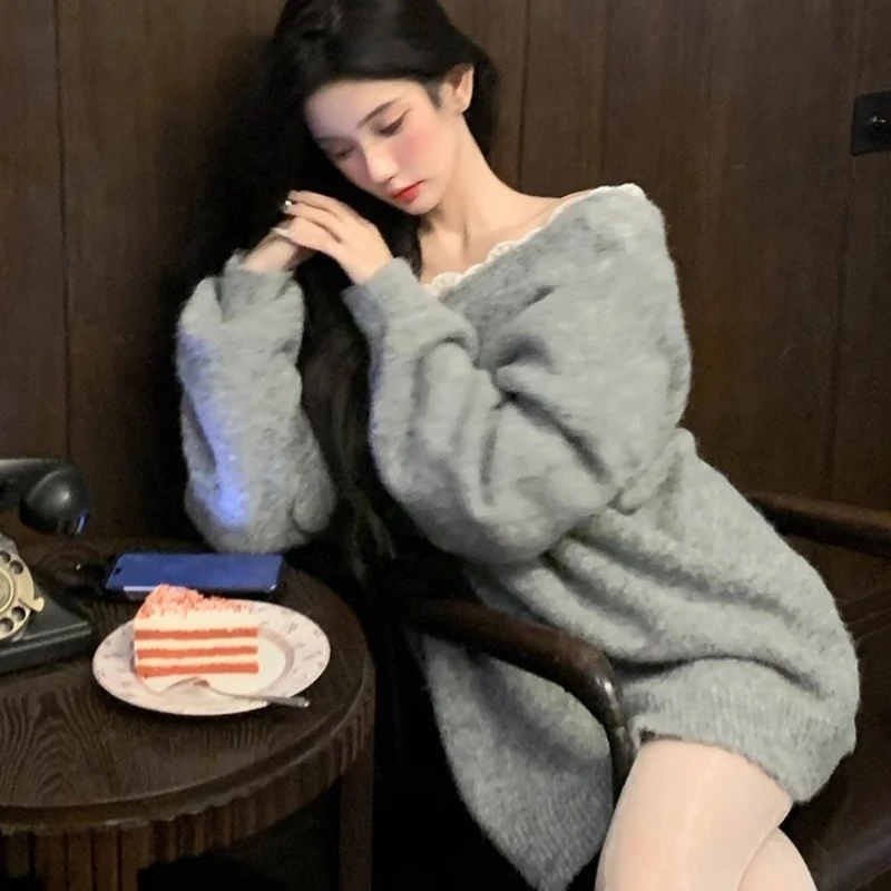 New Autumn and Winter Women's Clothing V-neck Lace Long-sleeved Sweater Elegant and Sexy Backless Big Bow Knitwear Loose Top