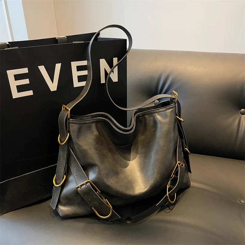 

Вместительные мягкие сумки-тоуты на молнии с нейлоновым внутренним отделением 2024 высококачественные сумки для женщин однотонные модные женские сумки