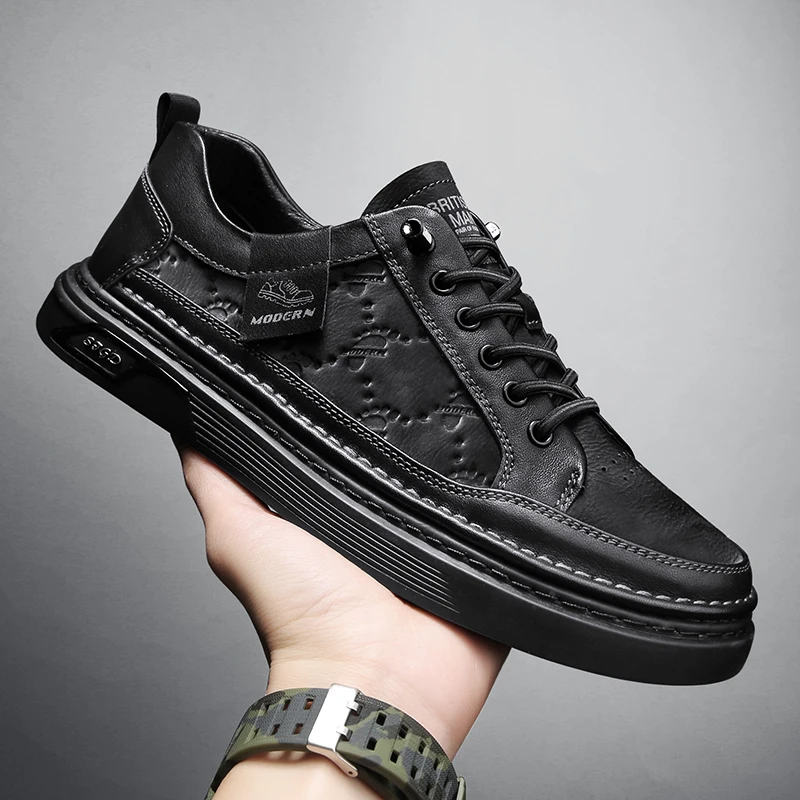 

Men's Casual Shoes Genuine Leather Designer Shoes Comfy Breathable Men Shoes Outdoor Sneakers Vulcanized Travel Masculino Shoes