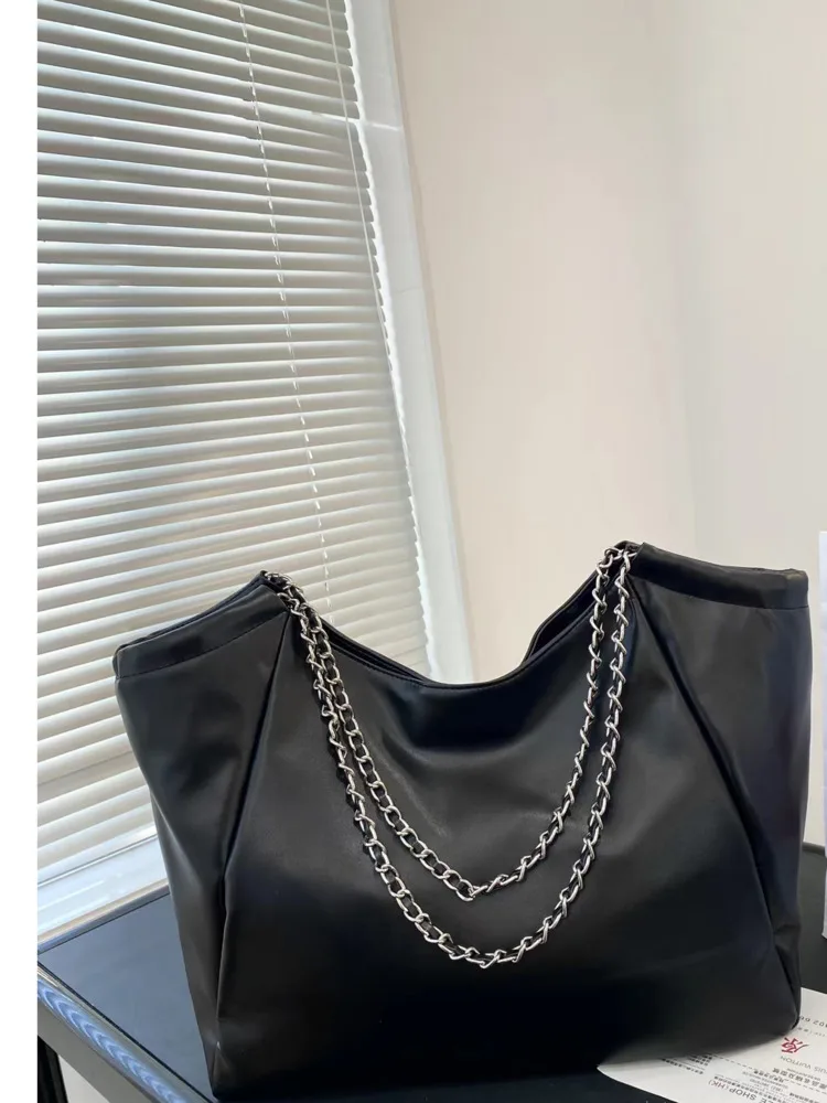 

2024 Classic Black Gold Chain Lingge Shopping Bag One Shoulder Tote Bag Women's Bag Diagonal Straddle Bag Handheld