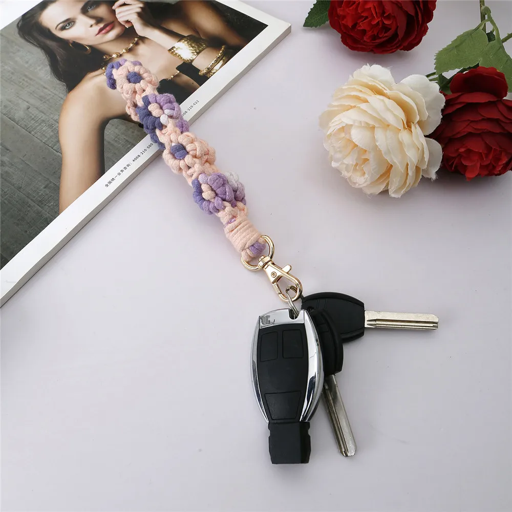 Accessori Auto Stile Bohémien Set 3 Portachiavi Macramè A Margherita - Colori Bianco, Verde, Rosa, Con Moschettone, Intrecciati A Mano Portachiavi Polso Margherita