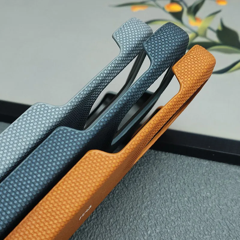 Luxury Matte Cotton Linen Leather Phone Case - Color Contrast Protective Cover