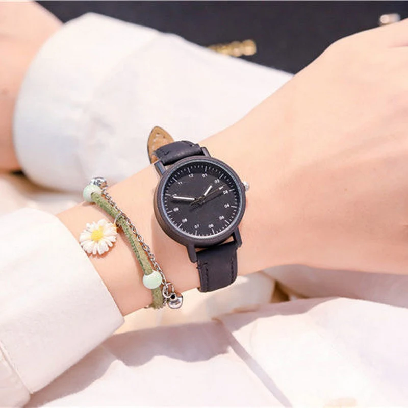 YIKAZE Women's Watch PU Leather Strap Women Quartz Watches Waterproof Round Dial Retro Bracelet Watch Ladies Girls Wristwatch women watches,electronic watch