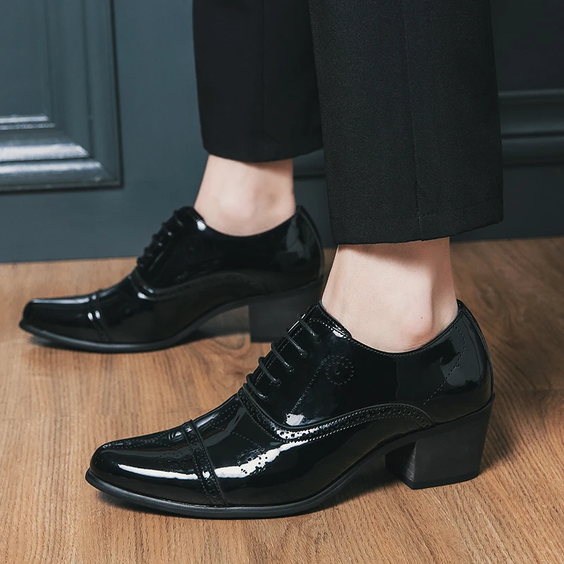 Chaussures Habillées Studio Belvedere Pour Homme - Taille 7.5 US (38 EU), Cuir Noir, Occasion Très Bon état