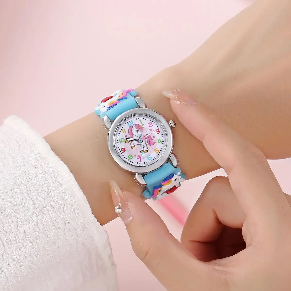 New Fashion Colorful Cartoon Unicorn Student and Children's Watch Quartz Watch Electronic Watch 5